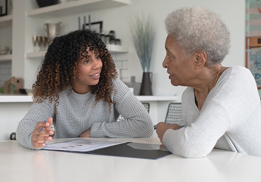 customer services img left